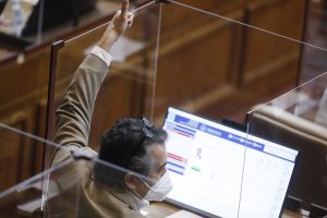 Diputados aprueban resolución