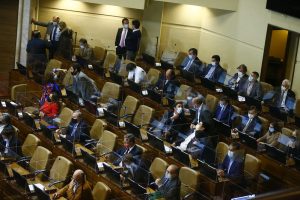 Diputados en la Sala